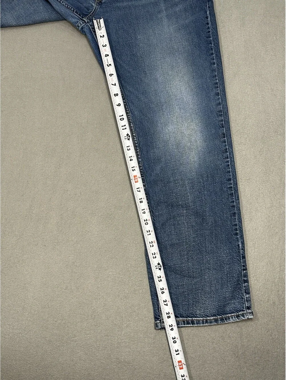 Levis tagged 38x30